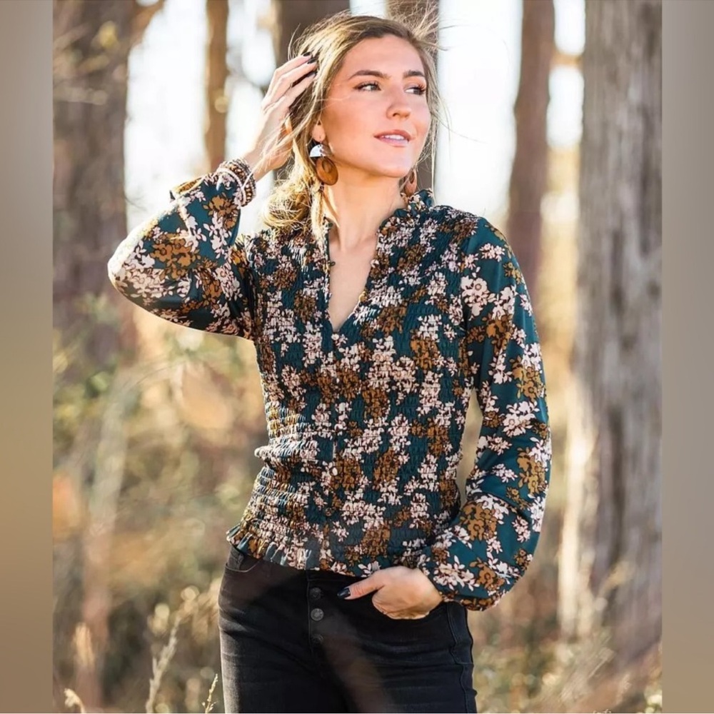 Gimmicks Floral Smocked Women's Top - Green and Brown